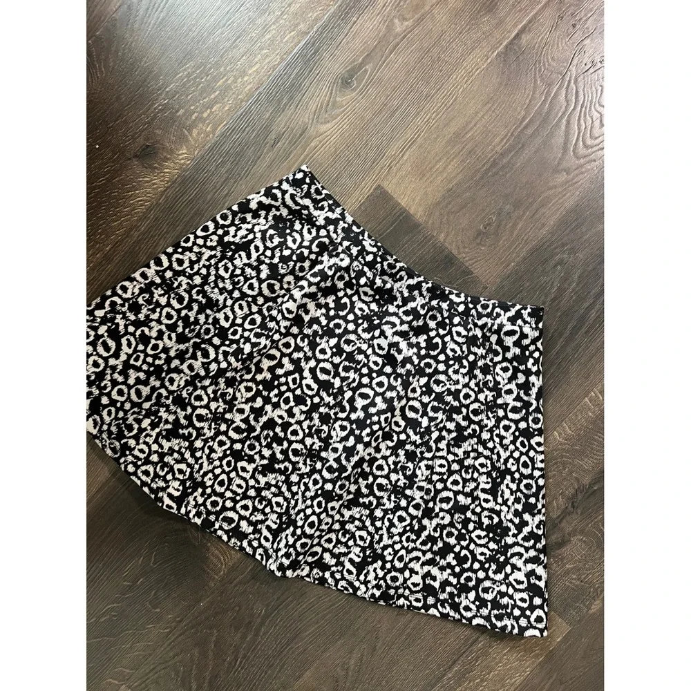 Lily Rose Skort Black White Animal Print Mini Skirt‎ Women's Size L